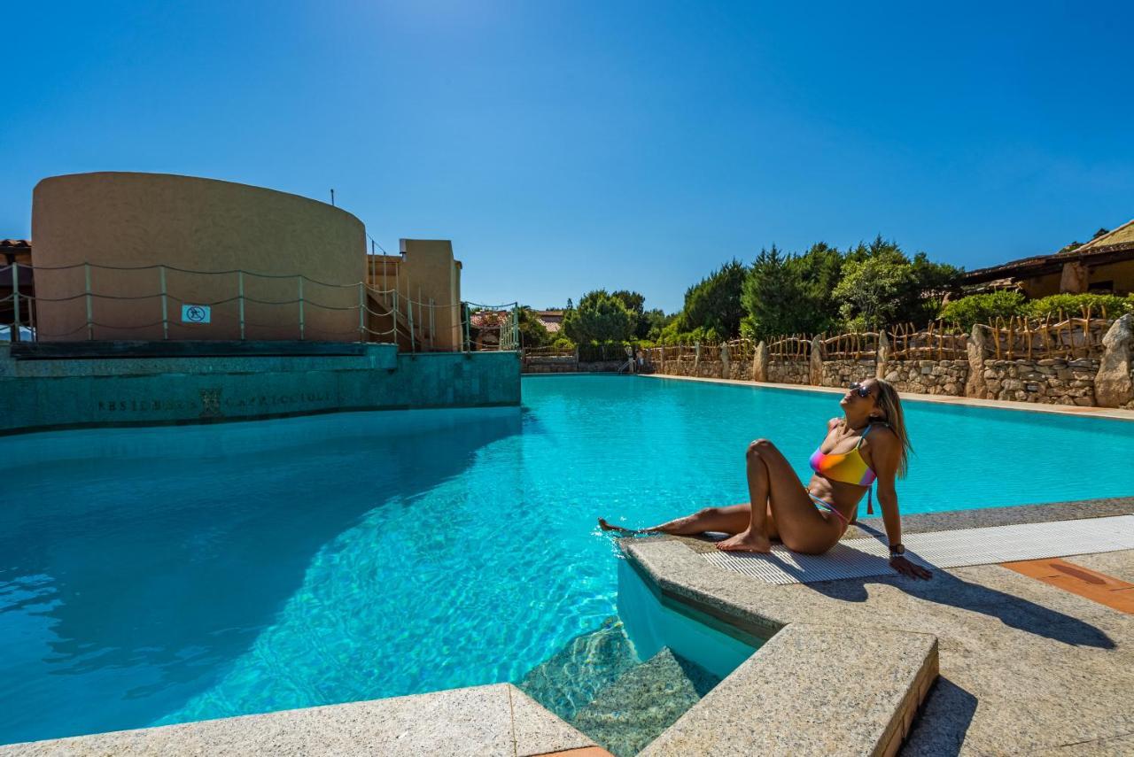 Residenza Capriccioli Aparthotel ปอร์โตแชร์โว ภายนอก รูปภาพ
