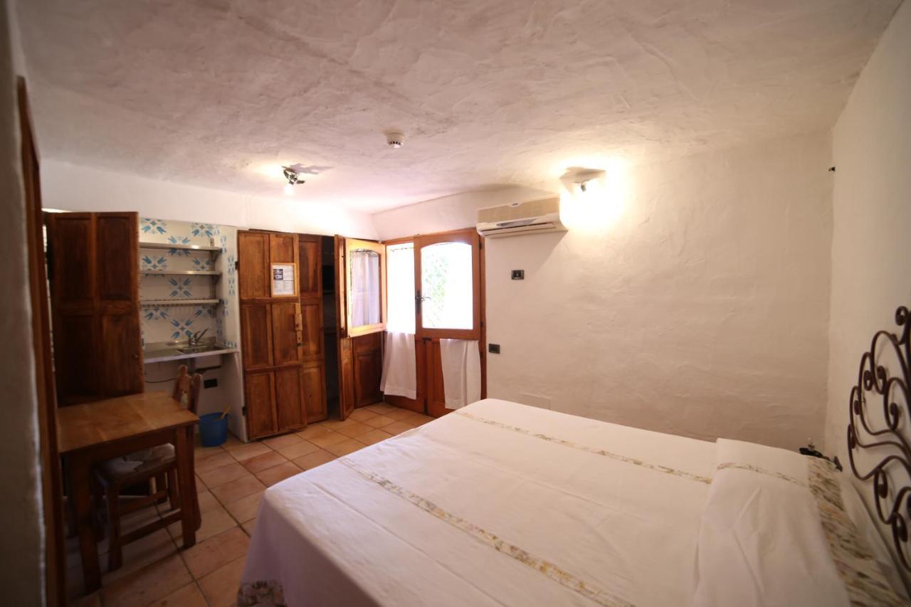 Residenza Capriccioli Aparthotel ปอร์โตแชร์โว ภายนอก รูปภาพ