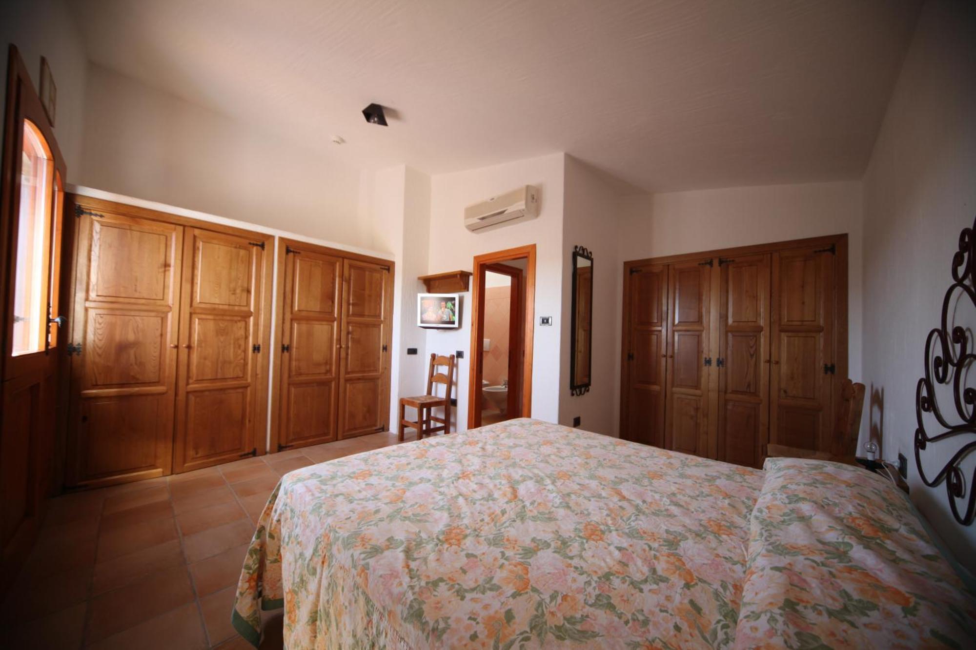 Residenza Capriccioli Aparthotel ปอร์โตแชร์โว ภายนอก รูปภาพ