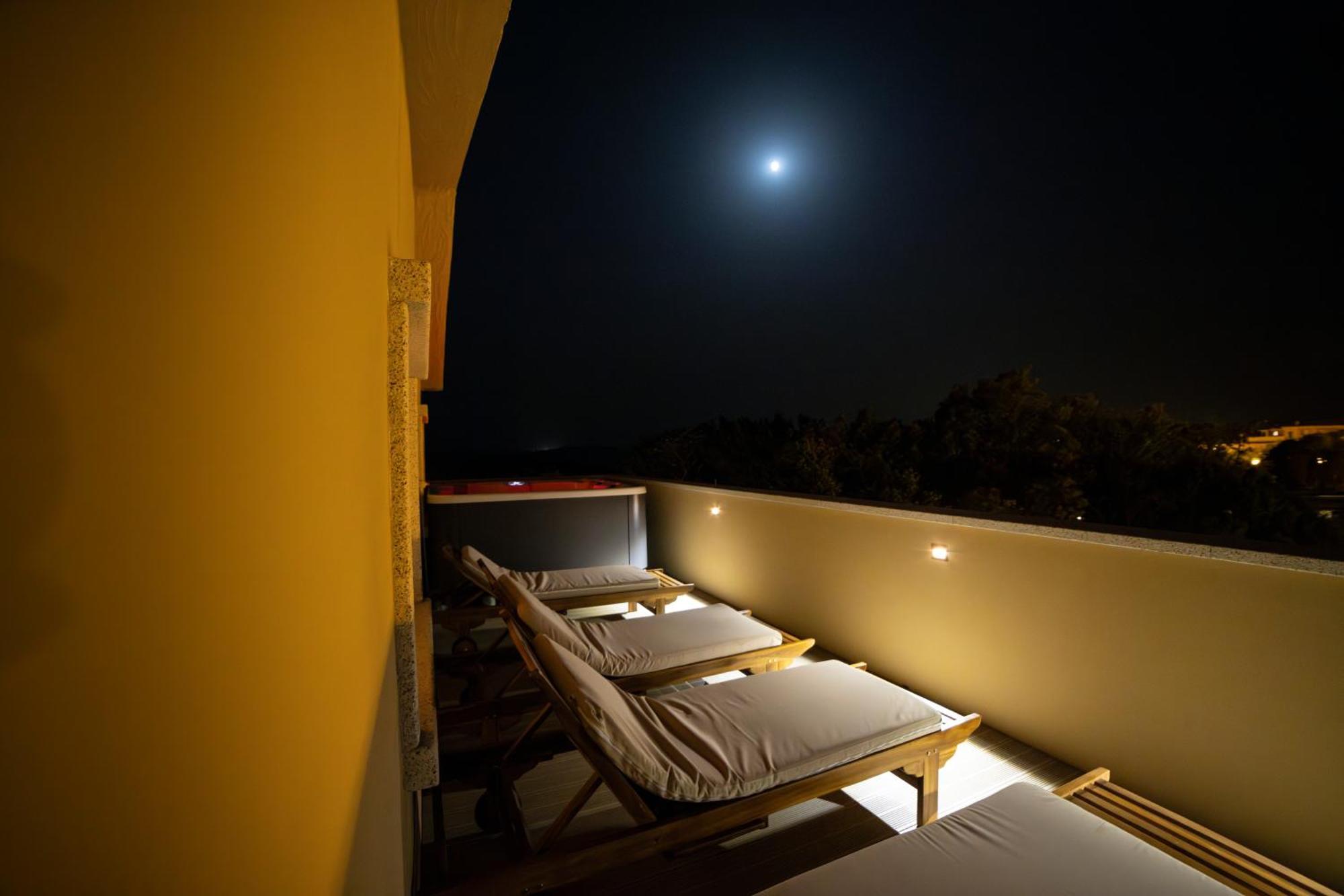 Residenza Capriccioli Aparthotel ปอร์โตแชร์โว ภายนอก รูปภาพ