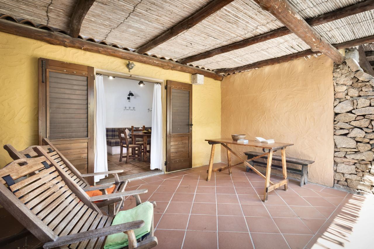 Residenza Capriccioli Aparthotel ปอร์โตแชร์โว ภายนอก รูปภาพ