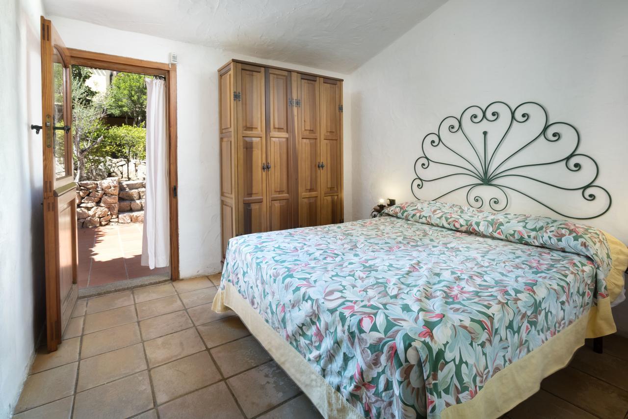 Residenza Capriccioli Aparthotel ปอร์โตแชร์โว ภายนอก รูปภาพ
